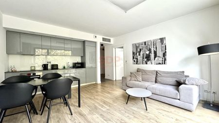 Elegancki apartament z widokiem na zieleń - Zdjęcie 3
