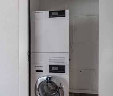 2.5-room apartment in loft style - Photo 2