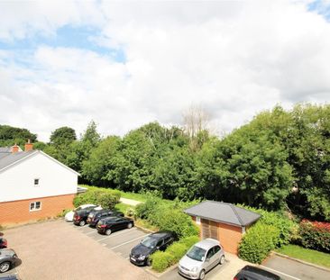 Sierra Road, High Wycombe - Photo 6