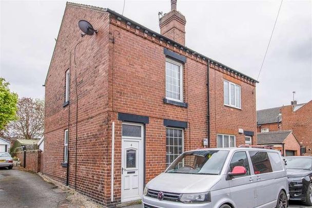 Garden Street, Normanton, WF6 - Photo 1