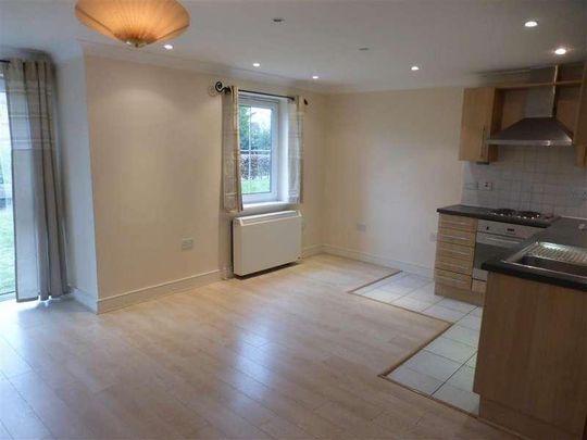 Spindle Drive, Thetford, IP24 - Photo 1