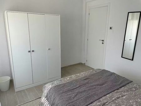 Carrer de Francisco Moreno Usedo, Valencia, Valencian Community 46018 - Photo 4