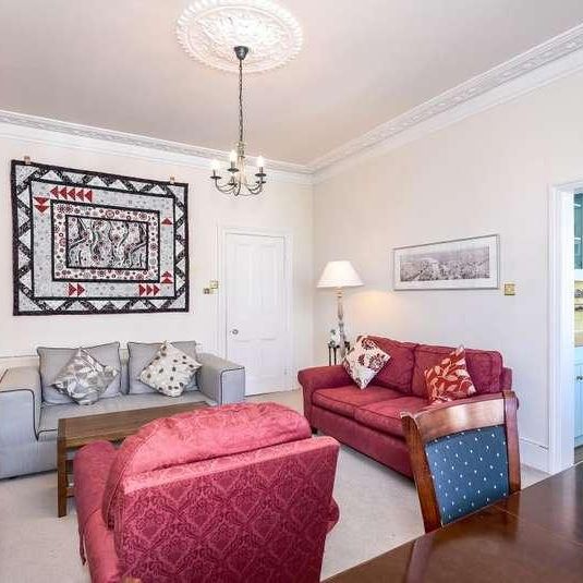 Lancaster Park, Richmond, TW10 - Photo 1