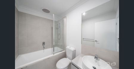 Brand New Living! - Photo 5