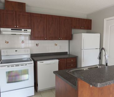 For Lease - 617 Country Glen Road Unit# Coach House, Markham, Ontario - Photo 6