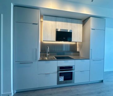 1 Fairview Road E #1705 - Photo 3