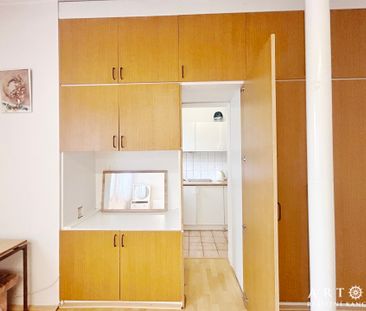 Pronájem bytu 1+kk a garsoniéry 25 m² - Fotografie 3