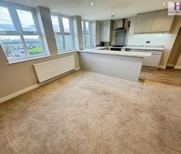 3 bedroom apartment to rent - Photo 1