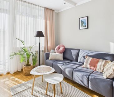 PRZY ŁAZIENKACH | Oddzielna kuchnia | Balkon - Zdjęcie 4