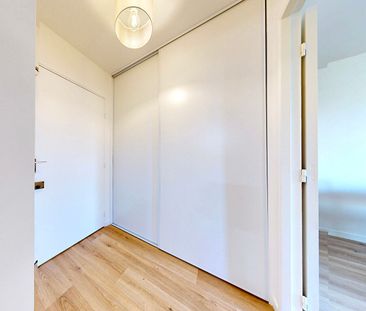 GRAND STUDIO MEUBLÉ - LA GARENNE - Photo 6