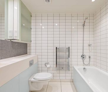 2 bedroom flat to rent - Photo 3