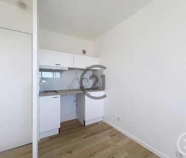 Location Appartement 1 pièce 30m² MELUN 77000 - Photo 3