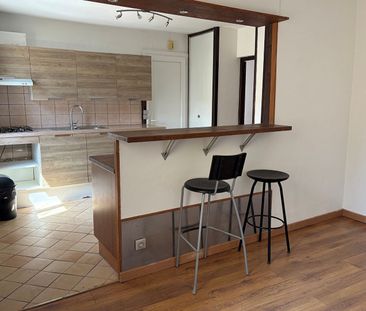 Location Appartement 2 pièces 51m² - Photo 2