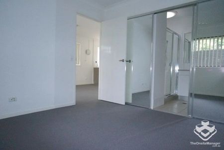 DUFFIELD ROAD UNFURNISHED UNIT - EXCELLENT LOCATION!!! - Photo 2