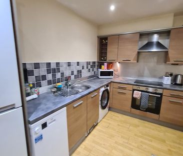 1 bedroom house of multiple occupation to rent - Photo 2