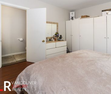 1395 Ottawa Avenue - Photo 4