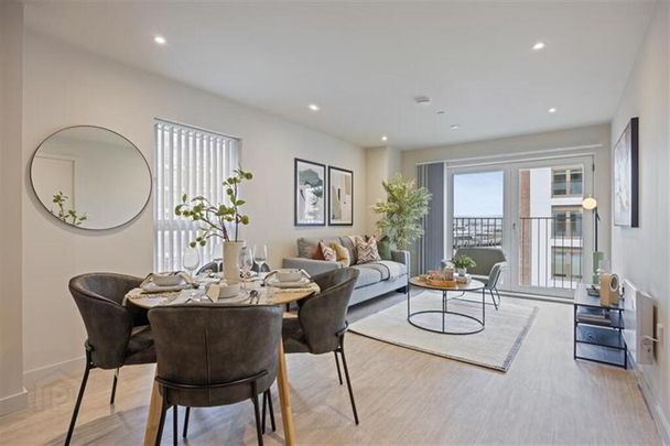 2 Bedroom Apt, Lady Pirrie House, 5 Shipwright Way, Titanic Quarter, Belfast, BT3 9FU - Photo 1