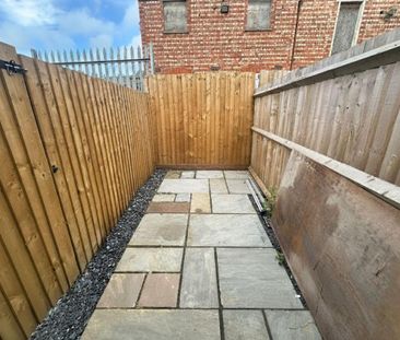 1 bedroom terraced bungalow to rent - Photo 2