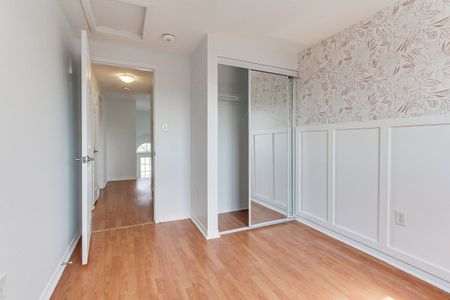 For Lease - 72 Ambler Bay N/A Unit# Main, Barrie, Ontario - Photo 5