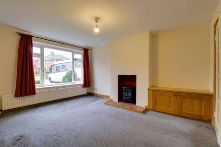3 bedroom semi-detached house to rent - Photo 2