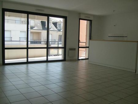 Location appartement 3 pièces 49.42 m2 à Tours - Photo 2