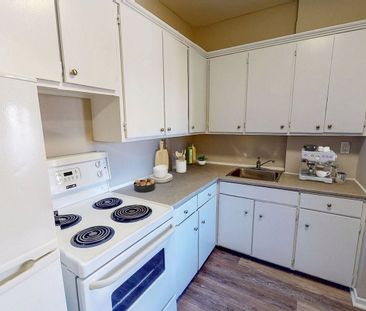 1 Rosebery Avenue, The Glebe, Ottawa, ON - Photo 5