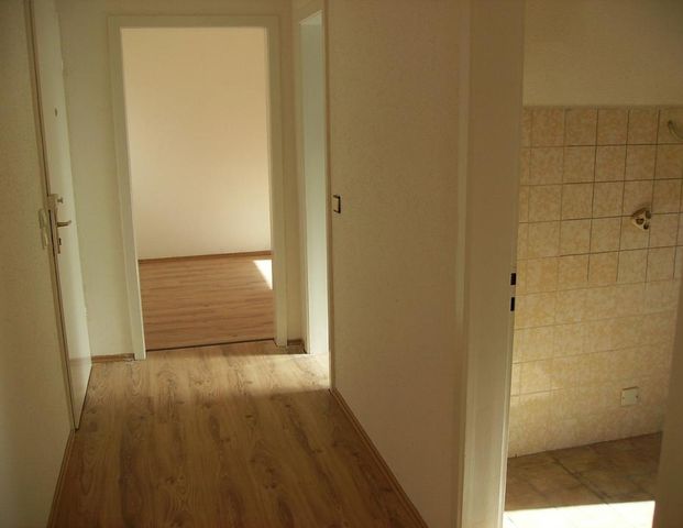 Bergneustadt: Familie ab 3 Personen gesucht, ruhige Lage, ab sofo - Foto 1