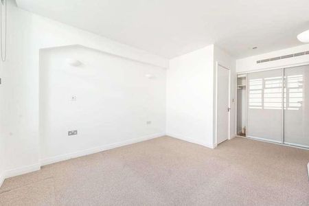 Western Avenue, Perivale, UB6 - Photo 5