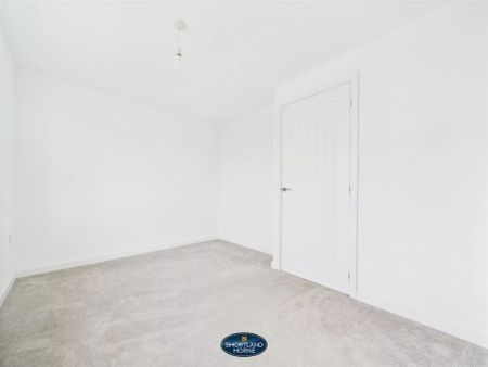 Dennis Davison Place, Banner Brook Park, Coventry - Photo 3