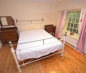 Honeysuckle Cottage, 24, Chapel Hill, Cromford, Derby, DE4 3QG - Photo 3