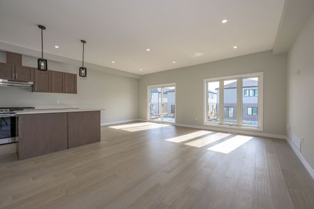 For Lease - 3650 SOUTHBRIDGE Avenue, London South, Ontario - Photo 3