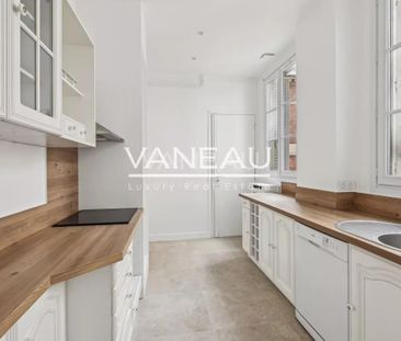 Appartement familial entièrement refait à neuf rue Washington - - Photo 2