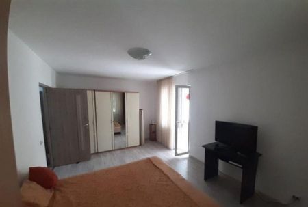 Piata sudului decomandat parter - Fotografie 2