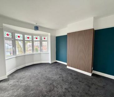 Chester Crescent, Newcastle-Under-Lyme, ST5 - Photo 3