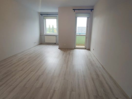 2 pokoje - balkon - osobna kuchnia - Photo 1