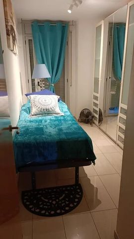 Carrer de la Mar Jònica, Badalona, Catalonia 08918 - Photo 4