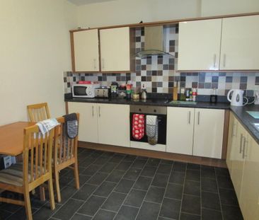 WOODSTOCK ROAD - Double Bedroom To Let, Shared House, Belfast, BT6 8PW - Photo 5