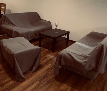 <h1 class="md:text-xl md:leading-6 mt-4 md:mt-10 lg:mb-6 mb-3 text-... - Photo 2