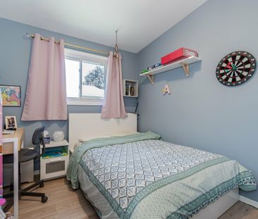 For Lease - 22 BALMORAL Drive, Guelph, Ontario - Photo 2
