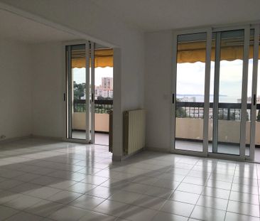 Location Appartement 4 pièces 85 m2 à Ajaccio - Photo 2