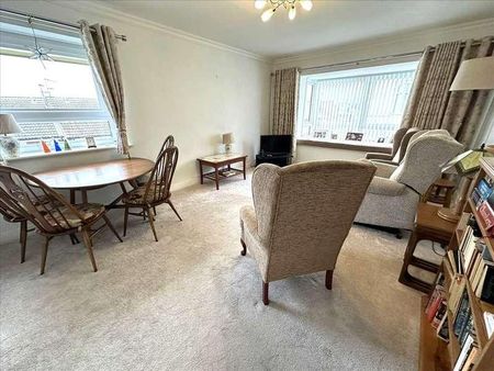 Melville Court, Filey, YO14 - Photo 4