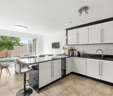 Hampden Road, High Wycombe - Photo 1