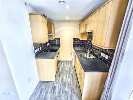 2 bedroom apartment to rent - Photo 3
