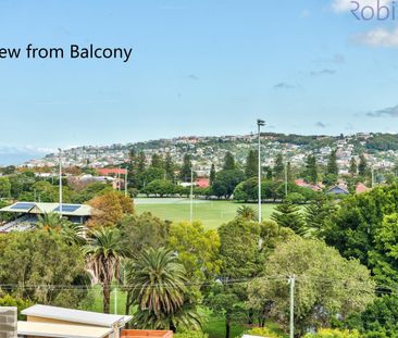 Air-conditioned and spacious, in a central city location. Includes ... - Photo 2