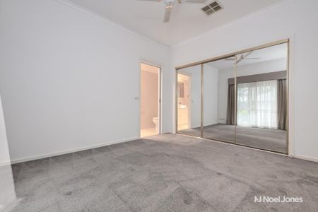 2/16 Alexandra Road, RINGWOOD EAST - Photo 2