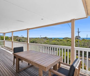 2729 Point Nepean Rd, Rye. - Photo 1