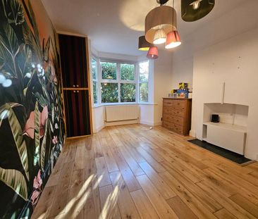 3 bedroom semi-detached house to rent - Photo 2