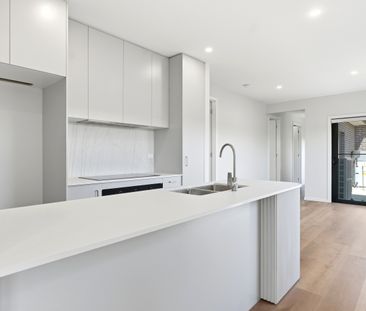 BRAND NEW HOME ON A CORNER BLOCK - Photo 6