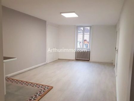 Location Appartement 3 pièces 80 m2 à Lons-le-Saunier - Photo 2