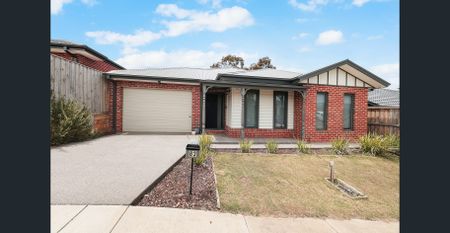 Welcome Home to Connor St– Where Quality Meets Convenience - Photo 3
